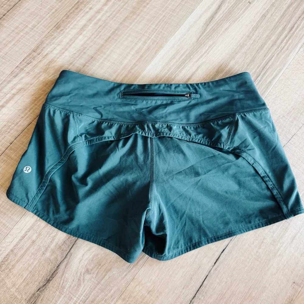 Lululemon Aquatic Green Speed Up  Shorts - Picture 5 of 9